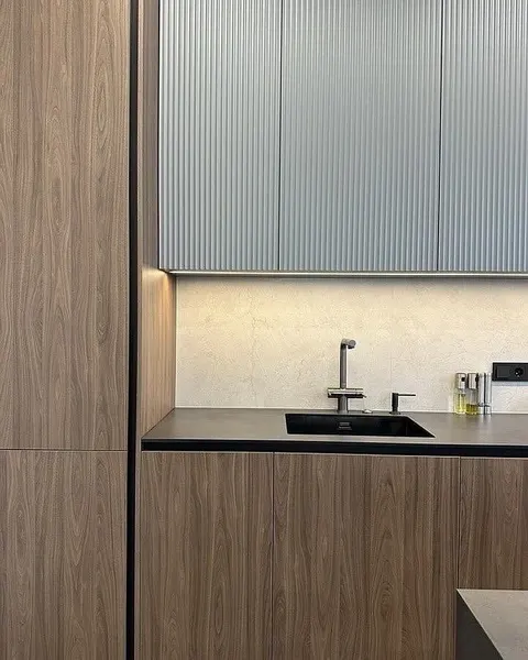 kitchen fluted detail