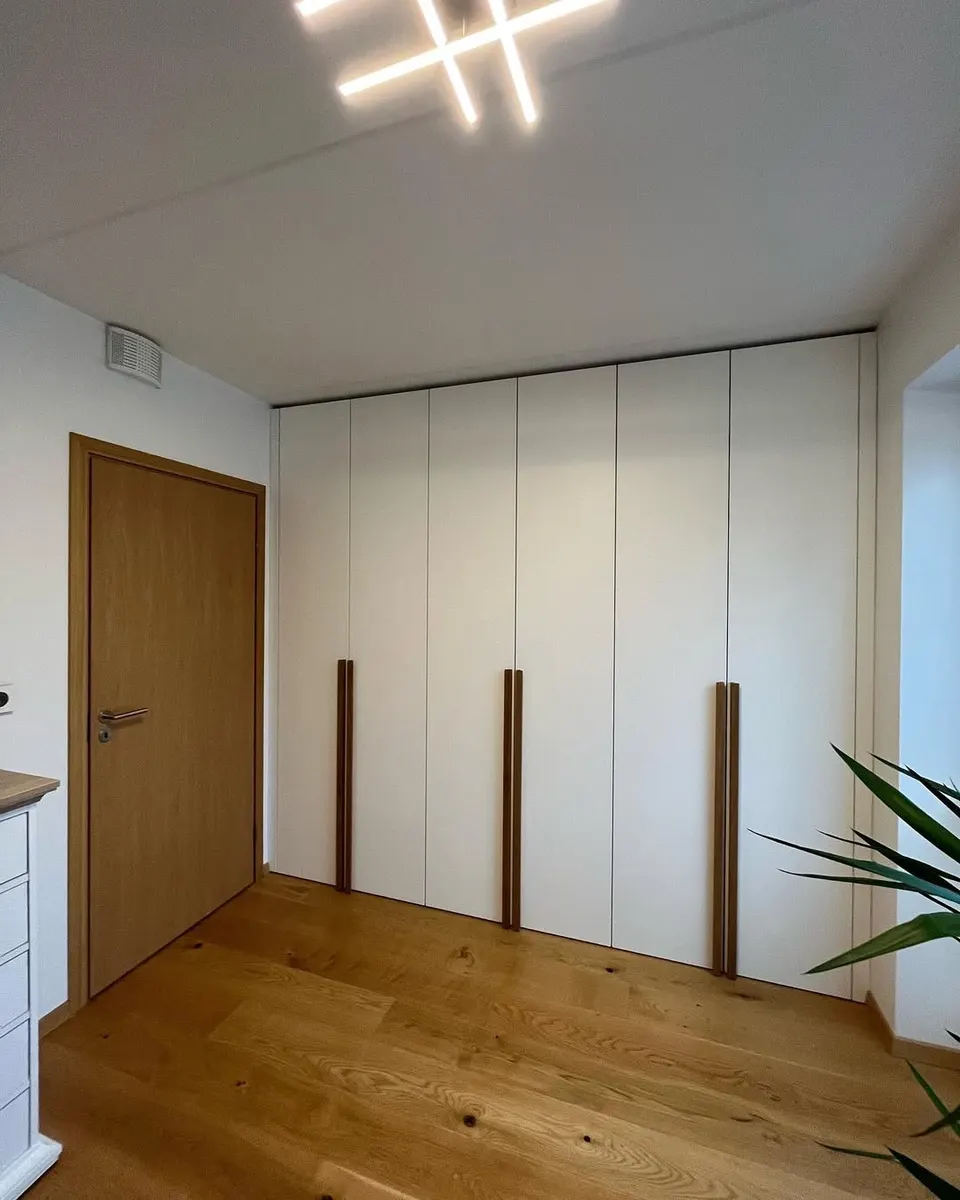 wardrobe oak handles